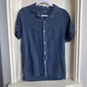 Abercrombie & Fitch Short Sleeve Button Down Navy, Denim Look Size Small